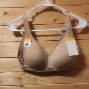 Warners Bra No Side Efdects Size Medium NWT Underarm And Baxk Soothing